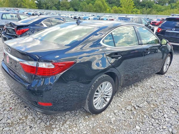 2013 LEXUS ES