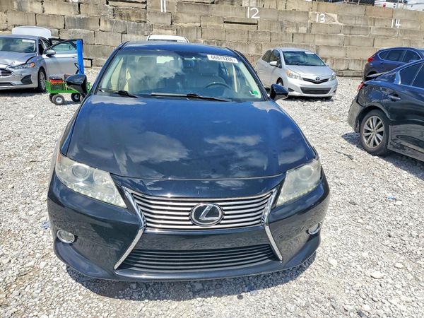 2013 LEXUS ES