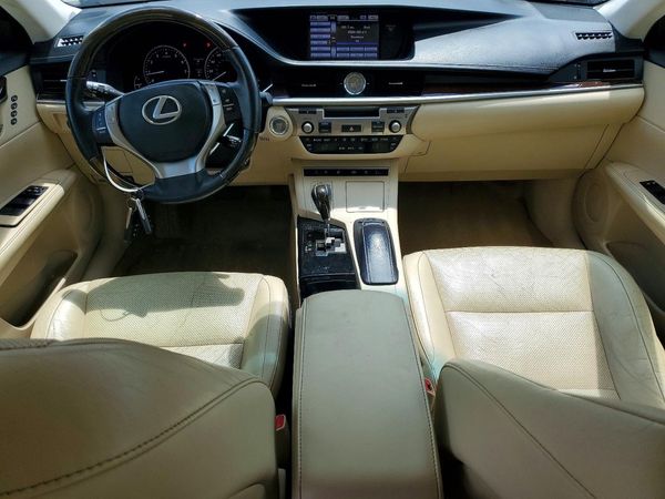 2013 LEXUS ES