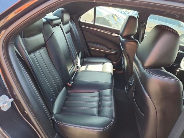 2019 CHRYSLER 300 300S