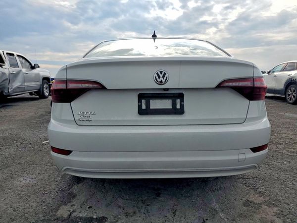 2021 VOLKSWAGEN JETTA S / SE / R-Line