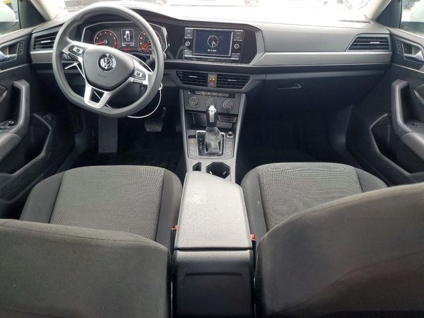 2021 VOLKSWAGEN JETTA S / SE / R-Line