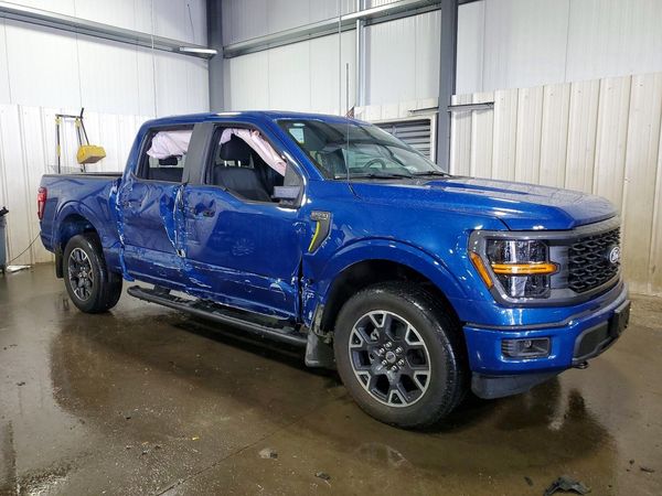 2024 FORD F150