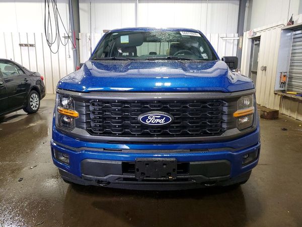2024 FORD F150