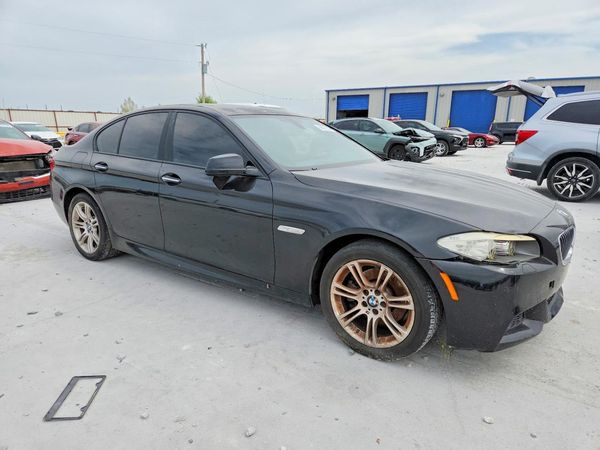 2013 BMW 5 SERIES — Passenger 3/4