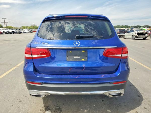 2018 MERCEDES-BENZ GLC GLC300