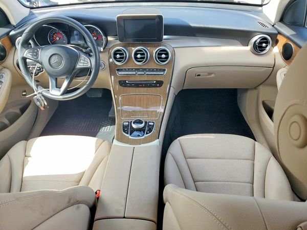 2018 MERCEDES-BENZ GLC GLC300