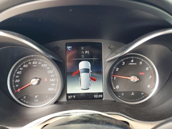 2018 MERCEDES-BENZ GLC GLC300