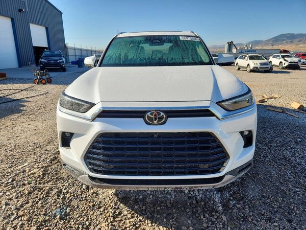 2026 TOYOTA GRAND HIGHLANDER