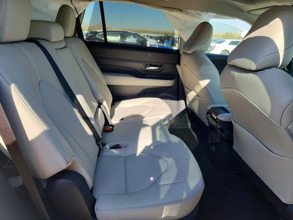 2026 TOYOTA GRAND HIGHLANDER