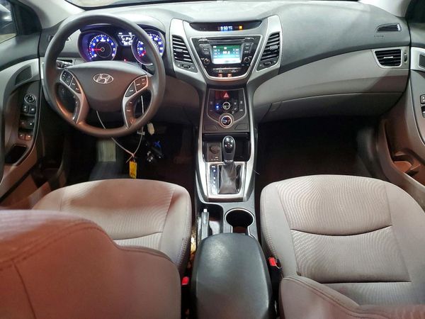 2016 HYUNDAI ELANTRA