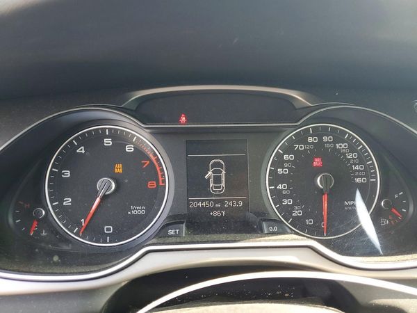 2014 AUDI A4 quattro Premium