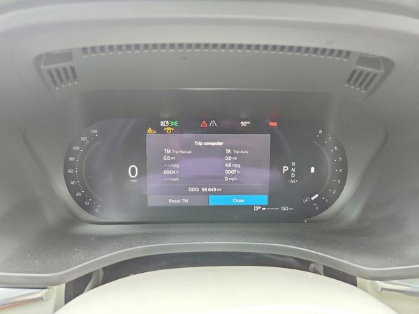 2022 VOLVO XC60