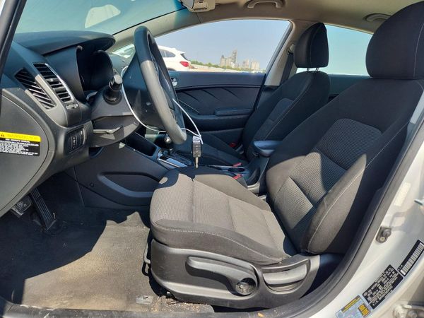 2017 KIA FORTE LX Base