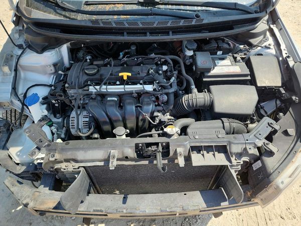 2017 KIA FORTE LX Base
