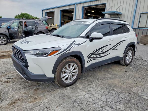 2024 TOYOTA COROLLA CROSS