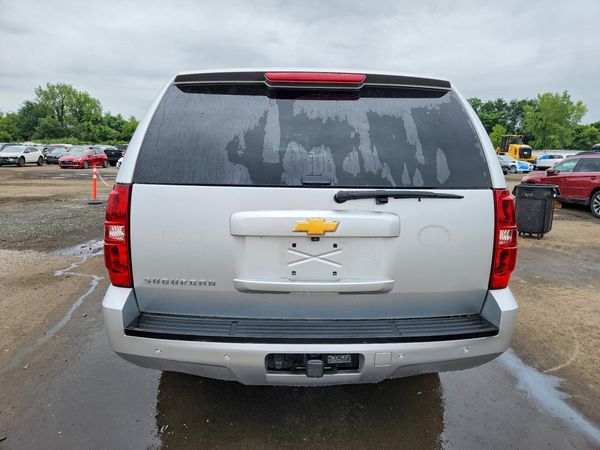 2014 CHEVROLET SUBURBAN LT