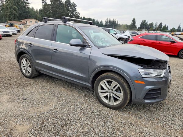 2016 AUDI Q3