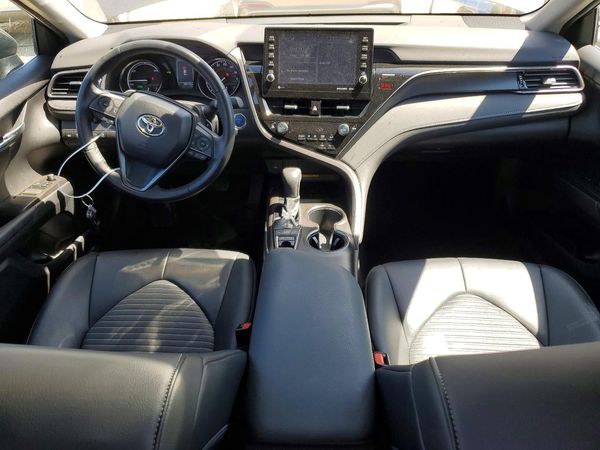 2021 TOYOTA CAMRY