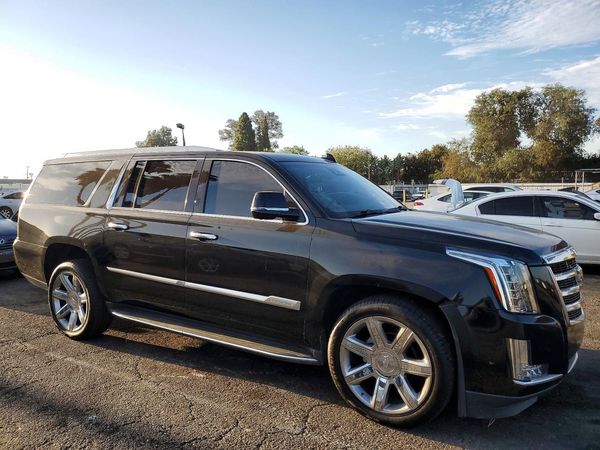 2020 CADILLAC ESCALADE