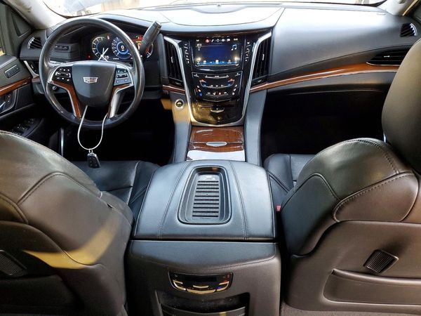 2020 CADILLAC ESCALADE