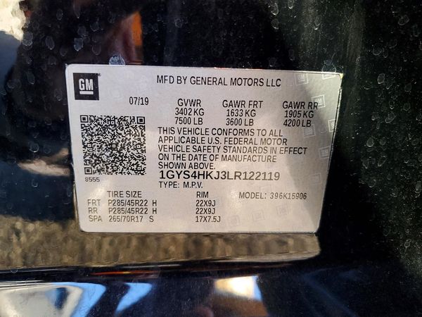 2020 CADILLAC ESCALADE