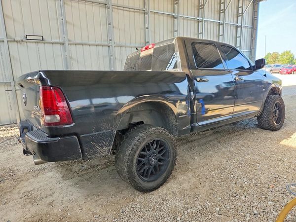 2014 RAM 1500 Sport