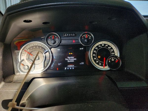 2014 RAM 1500 Sport