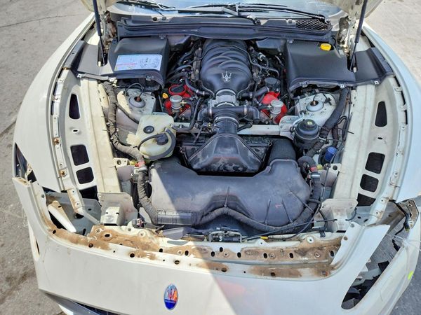 2014 MASERATI GRANTURISMO