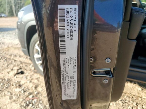 2022 JEEP CHEROKEE