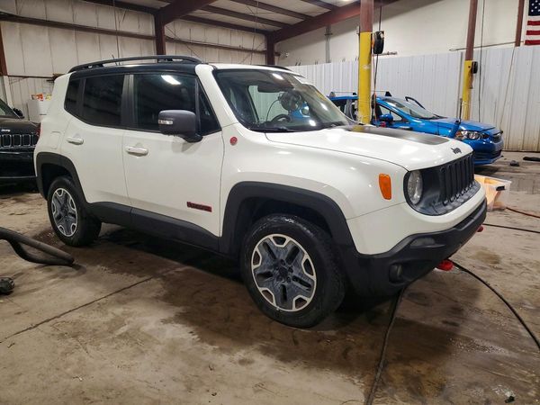2016 JEEP RENEGADE Trailhawk