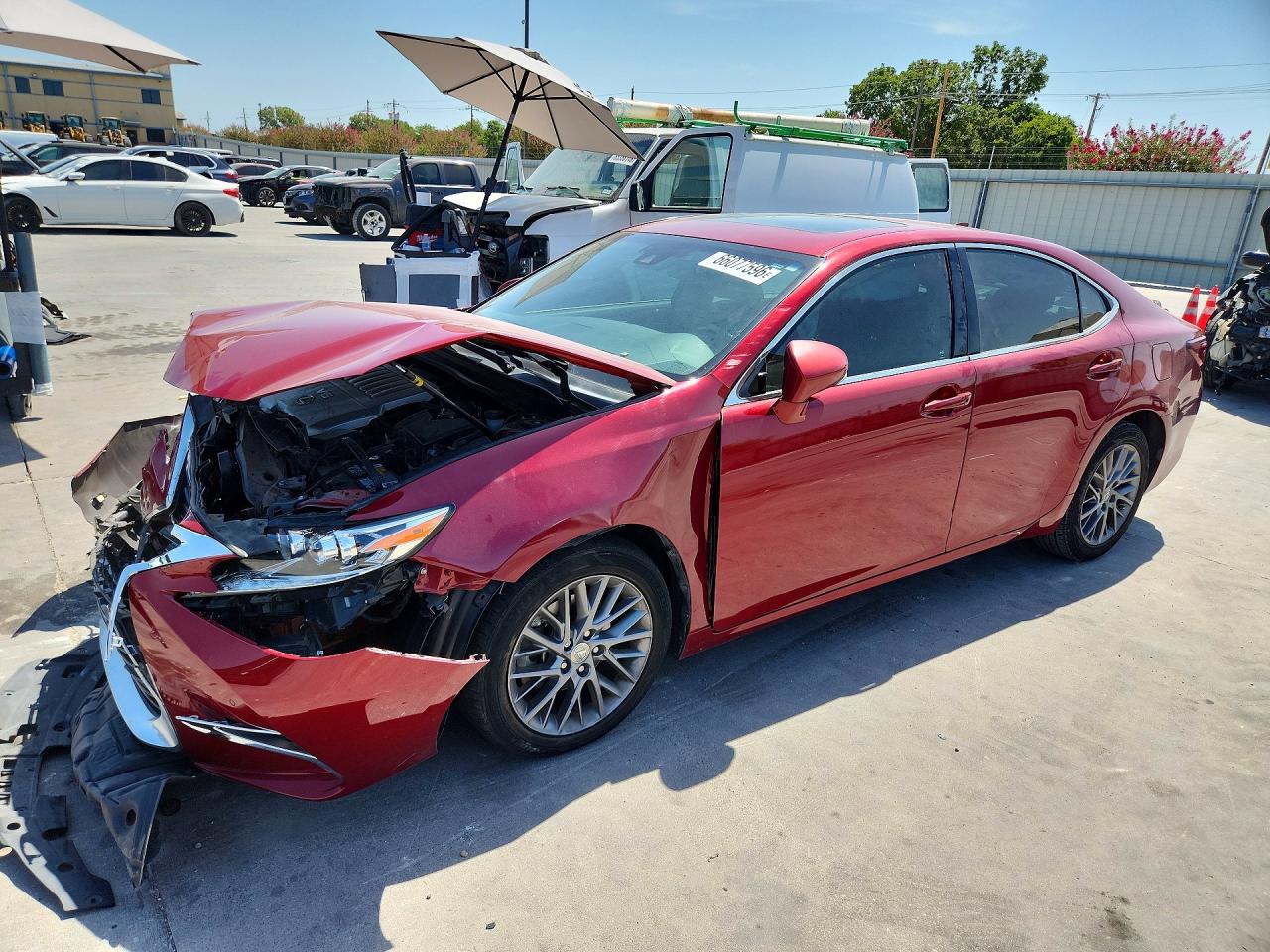 2018 LEXUS ES