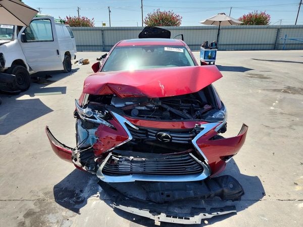2018 LEXUS ES