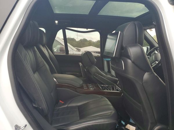 2017 LAND ROVER RANGE ROVER