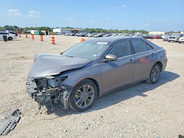 2015 TOYOTA CAMRY