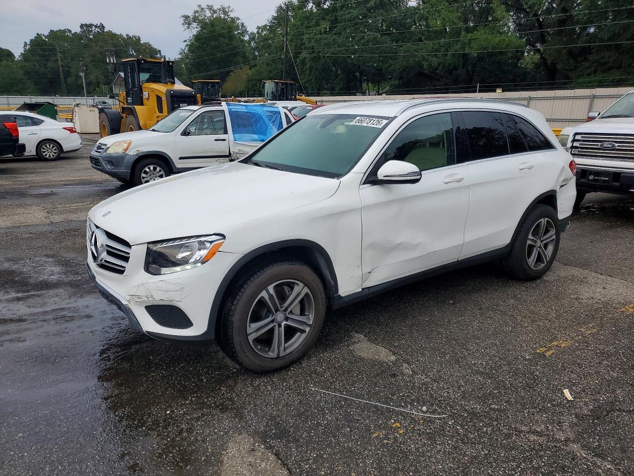 2017 MERCEDES-BENZ GLC GLC300
