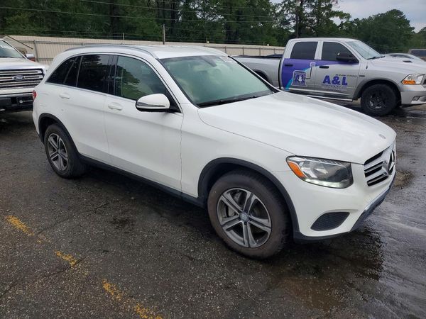 2017 MERCEDES-BENZ GLC GLC300