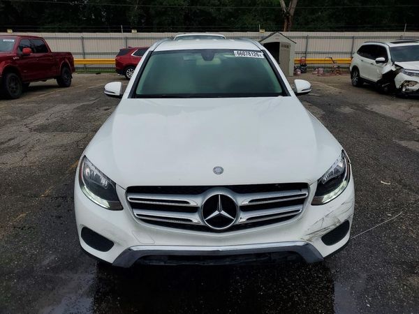 2017 MERCEDES-BENZ GLC GLC300