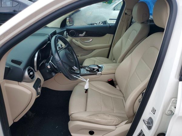 2017 MERCEDES-BENZ GLC GLC300