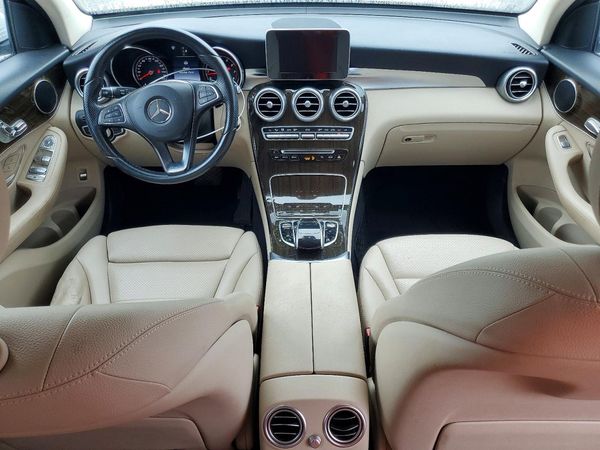 2017 MERCEDES-BENZ GLC GLC300