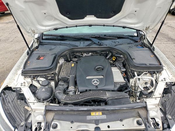 2017 MERCEDES-BENZ GLC GLC300