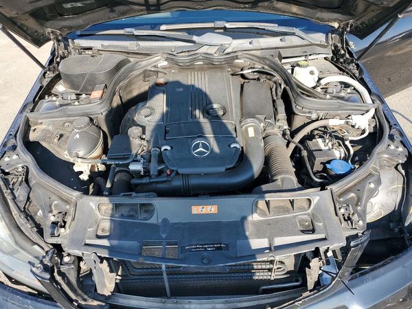 2015 MERCEDES-BENZ C