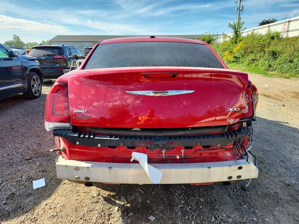 2016 CHRYSLER 300