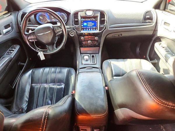 2016 CHRYSLER 300