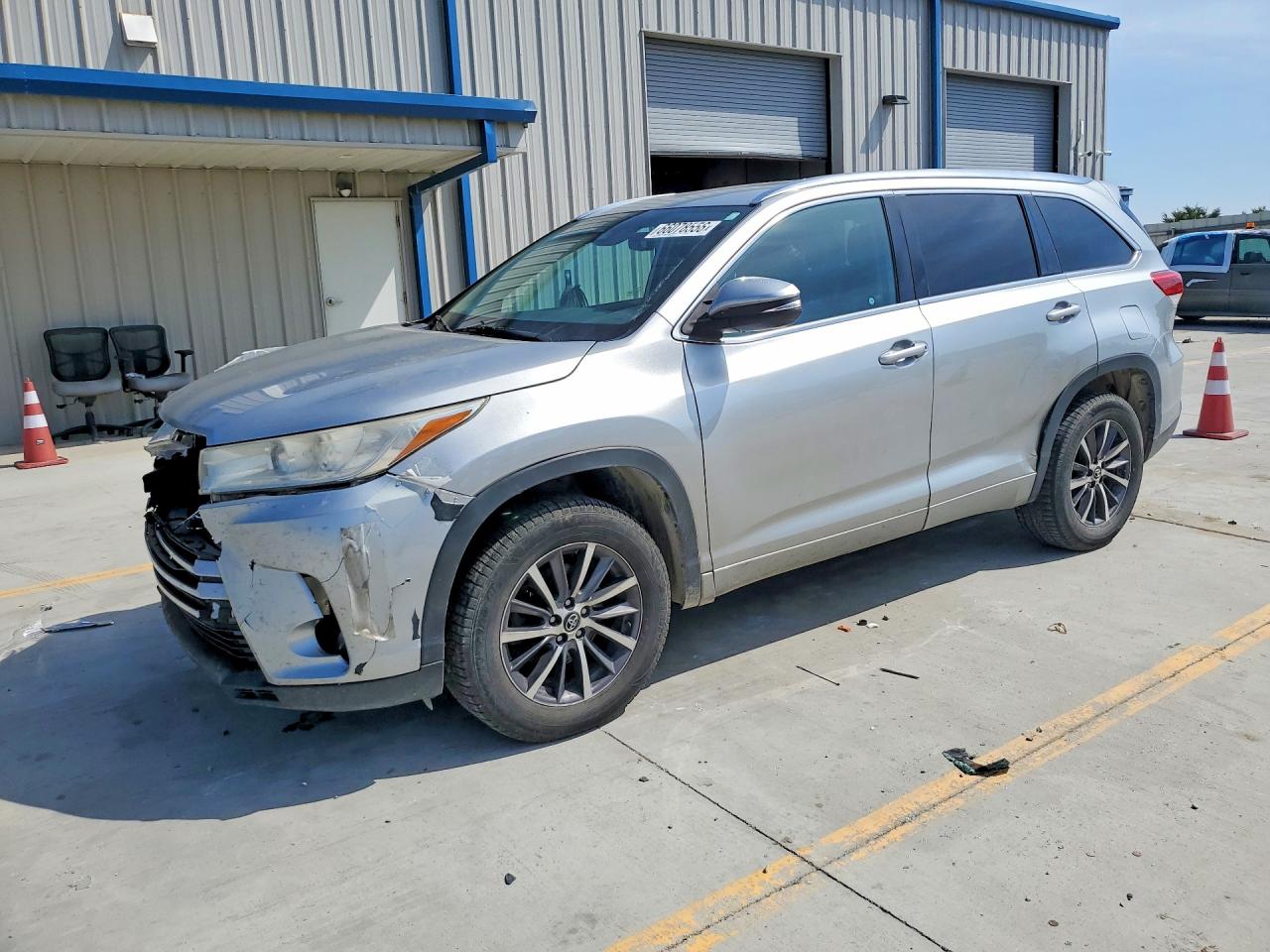 2018 TOYOTA HIGHLANDER