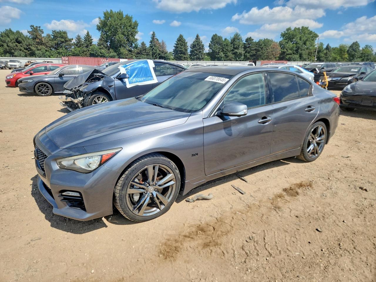 2016 INFINITI Q50