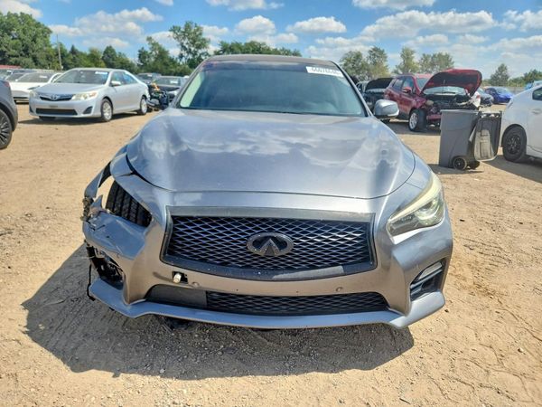 2016 INFINITI Q50