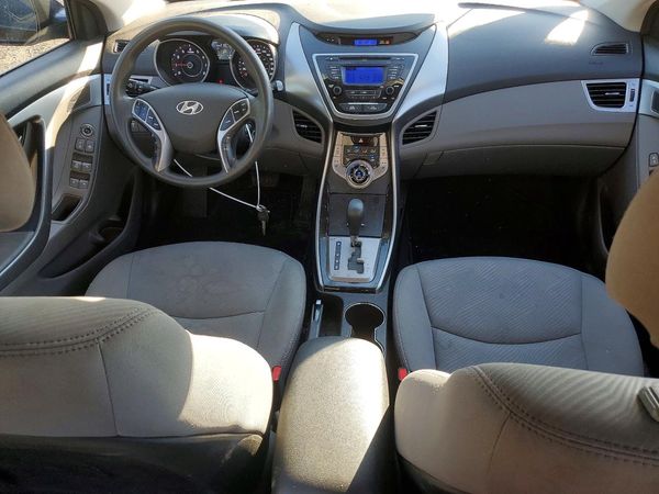 2013 HYUNDAI ELANTRA