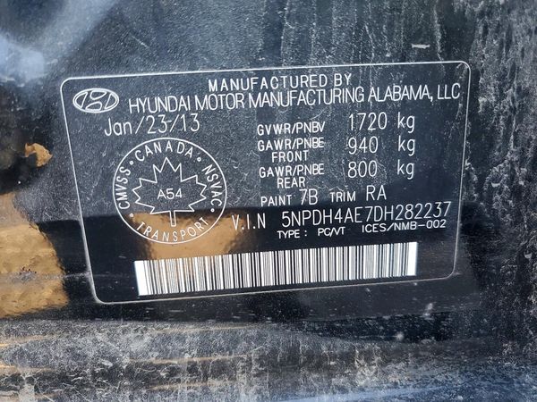2013 HYUNDAI ELANTRA