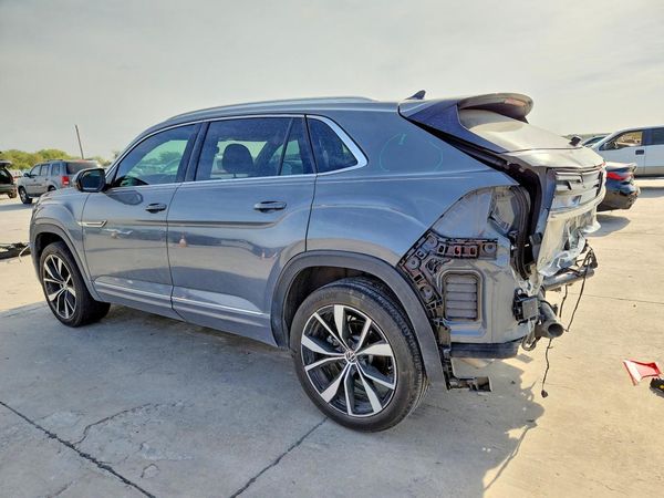 2025 VOLKSWAGEN ATLAS CROSS SPORT
